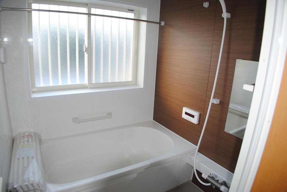 Bathroom. Indoor (11 May 2012) shooting