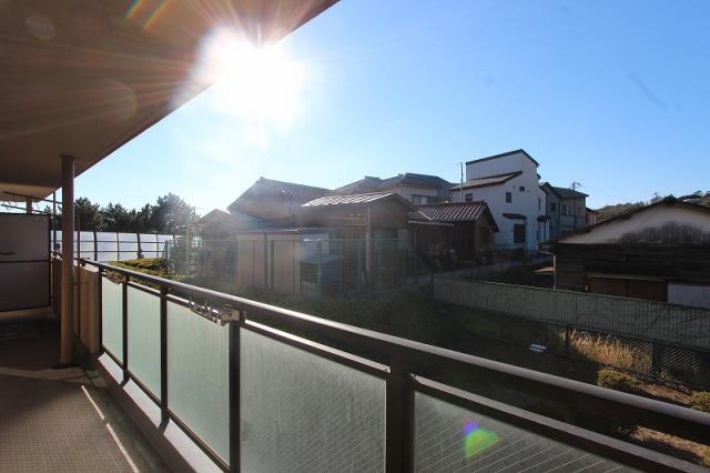 View photos from the dwelling unit