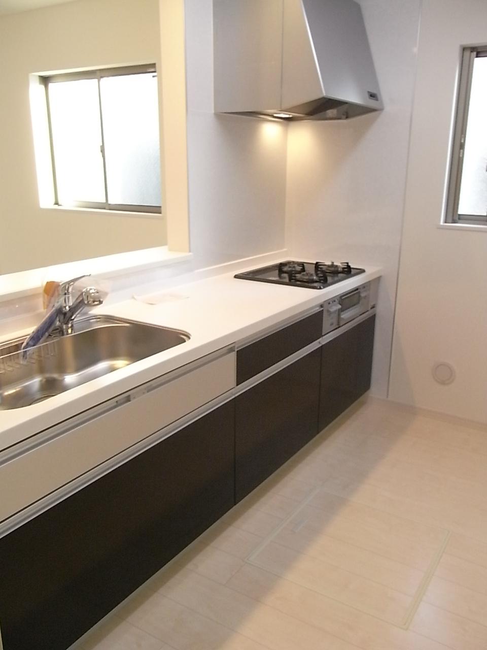 Kitchen. Same specifications