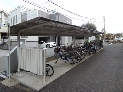 Other common areas.  ☆ Bicycle-parking space ☆