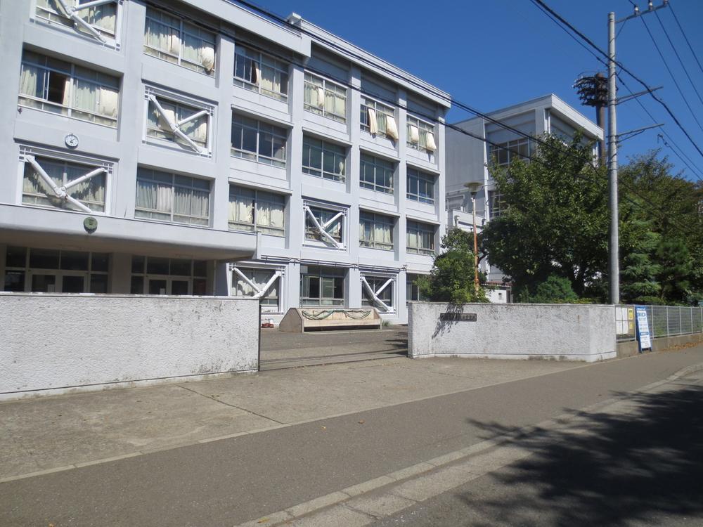 Junior high school. Akibadai 1050m Fujisawa Municipal Akibadai junior high school until junior high school ・ Local Photos