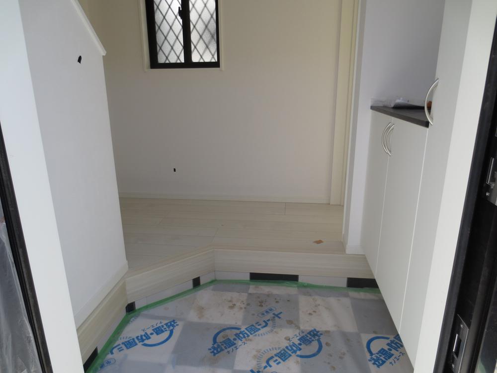 Entrance. Entrance of the floor mosaic pattern ☆