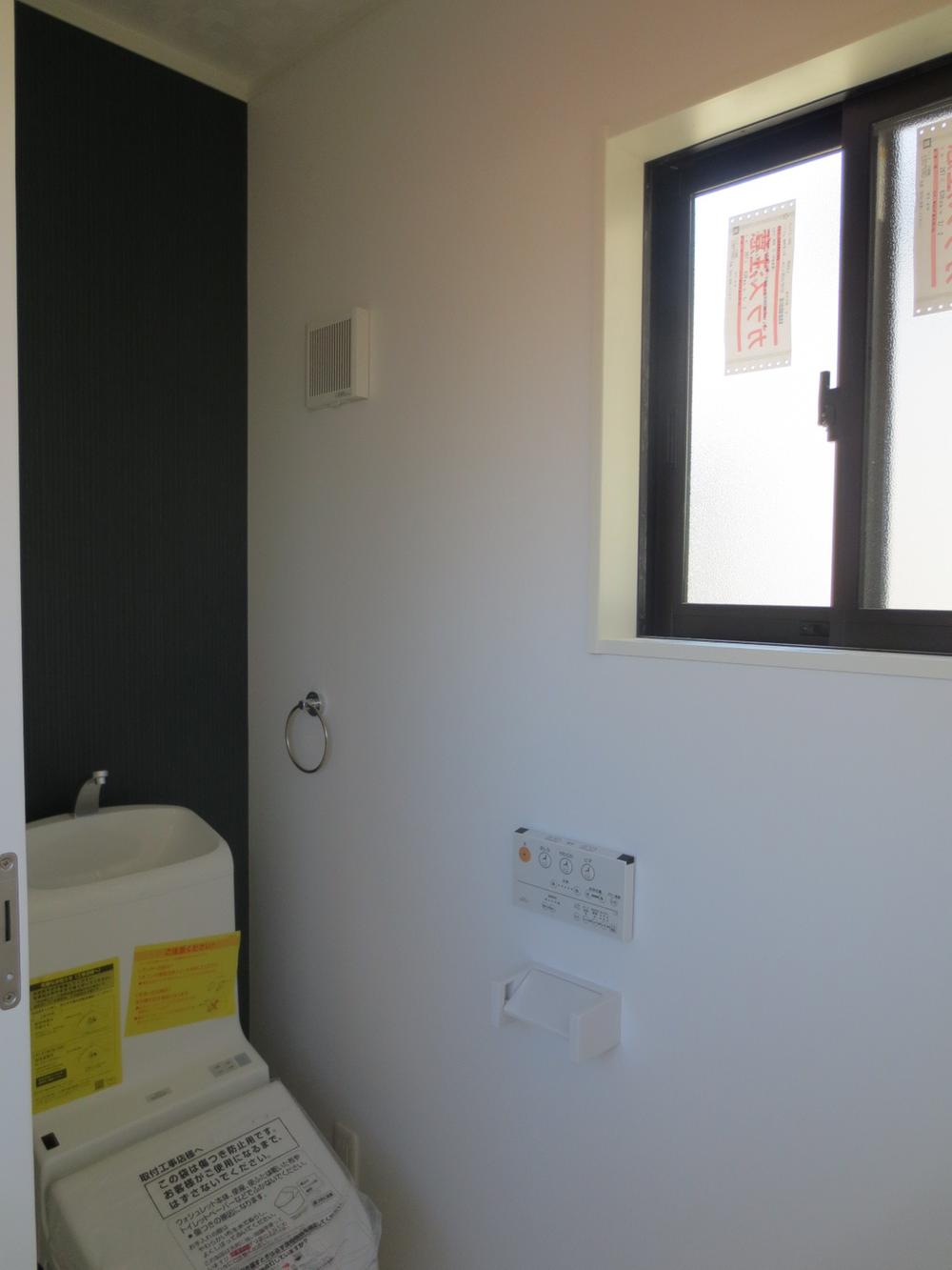 Toilet. I feel the second floor of the toilet is chic ☆