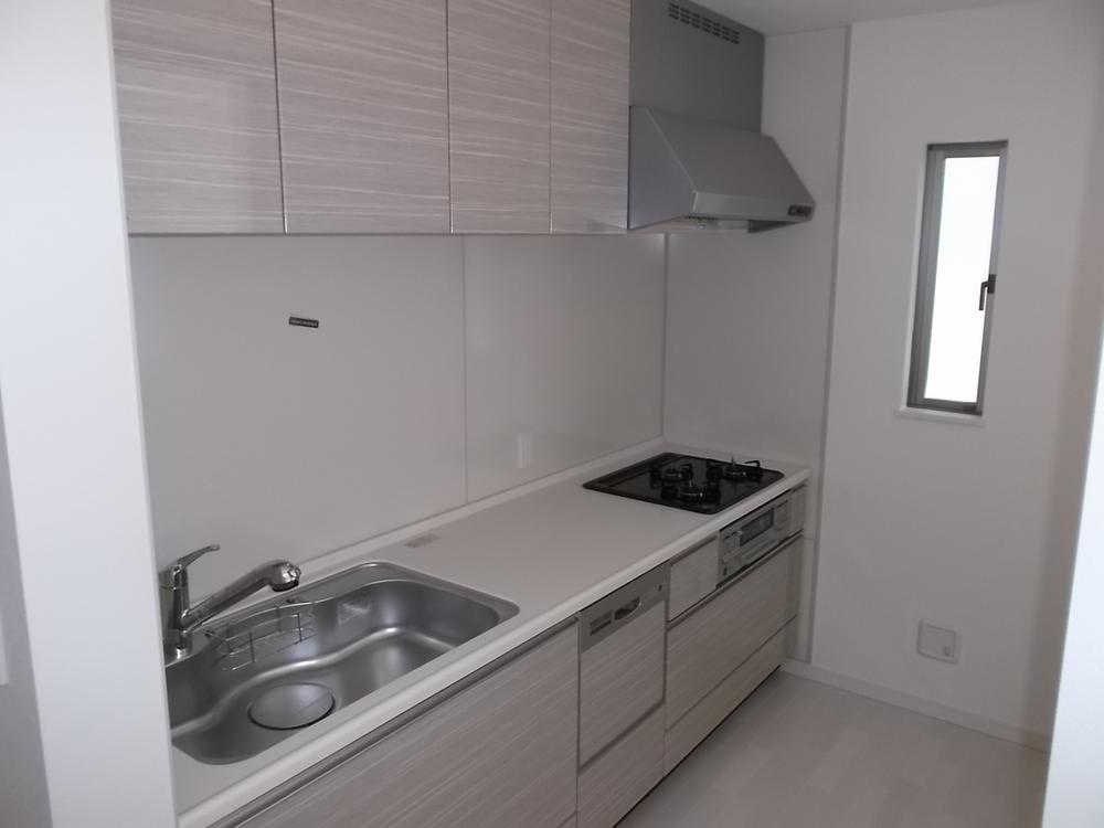 Kitchen. Indoor (September 2013) Shooting