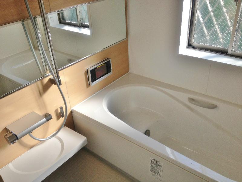 Bathroom. Is more will be fun every day of the bath in the bathroom TV!