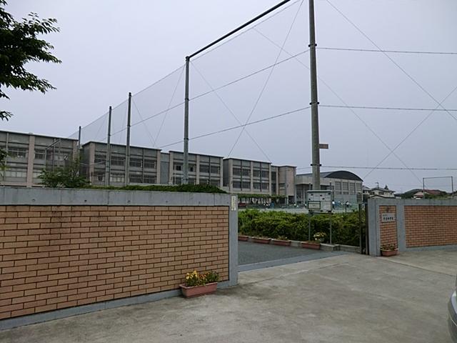 Junior high school. 1980m to Fujisawa Municipal Katase junior high school