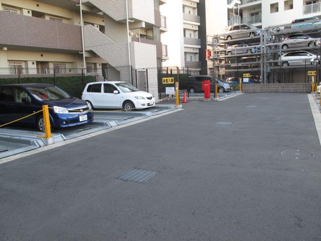 Parking lot. Common areas