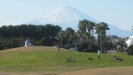 park. 1-minute walk of the beach park Fuji