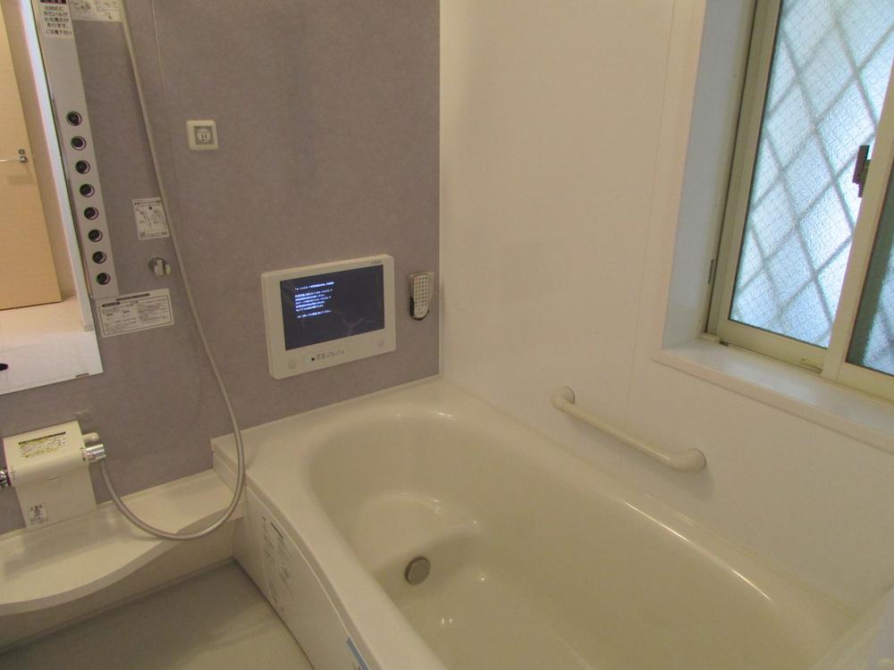 Bathroom. Room (August 2013) Shooting