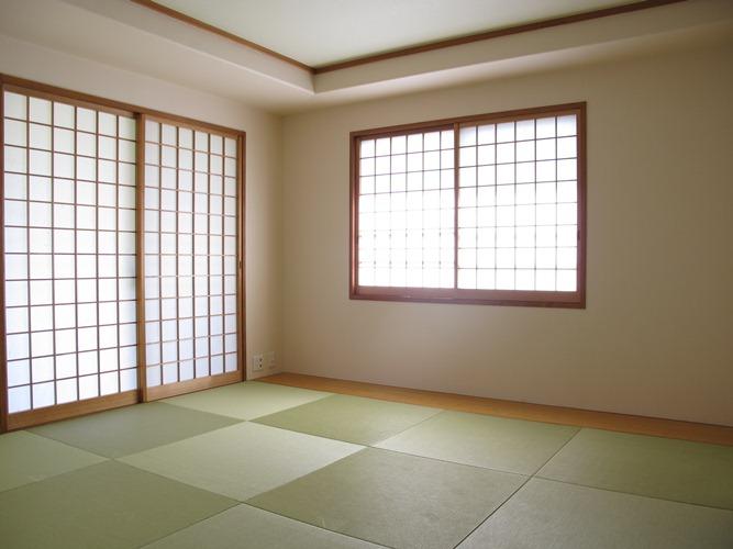 Non-living room. Indoor (April 2013) Shooting