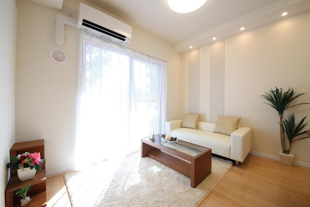 Living. Room (August 2013) Shooting