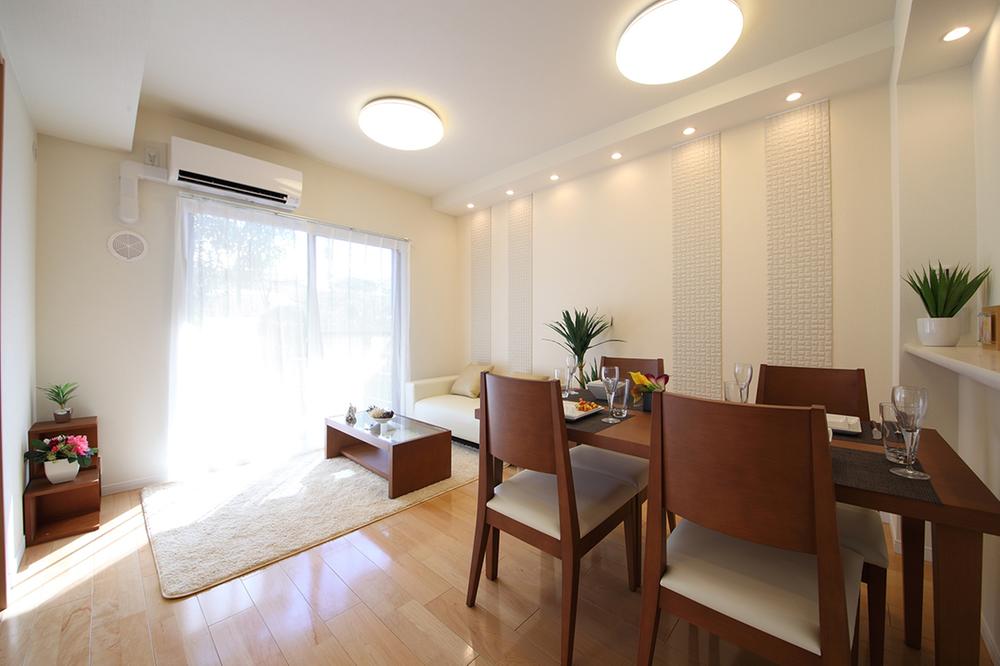 Living. Room (August 2013) Shooting