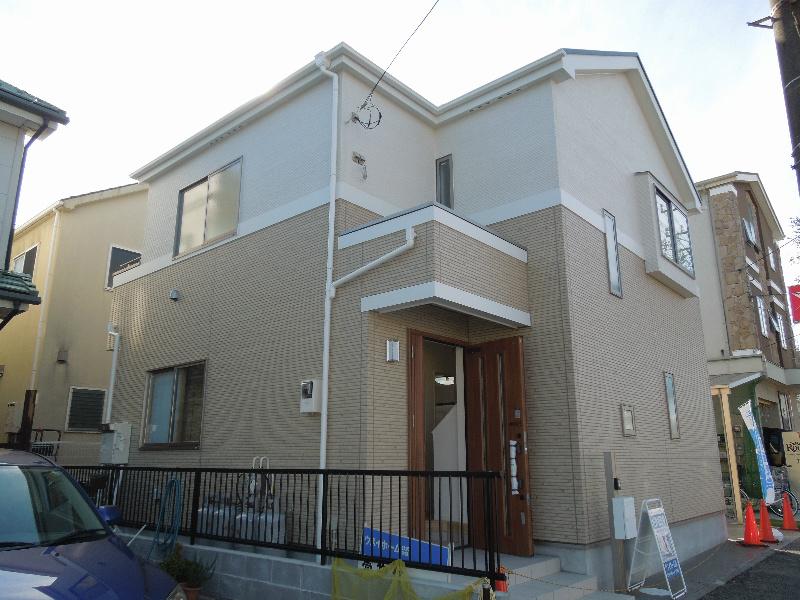 Local appearance photo