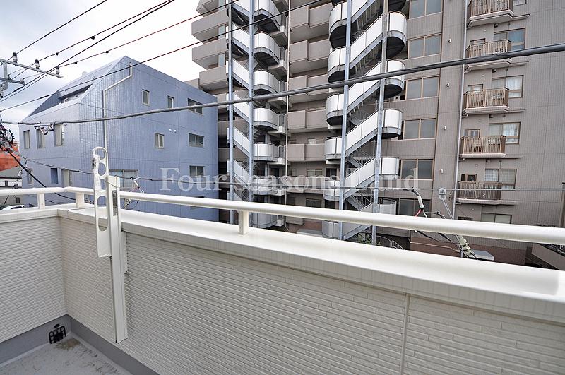 Balcony. Local (12 May 2013) Shooting