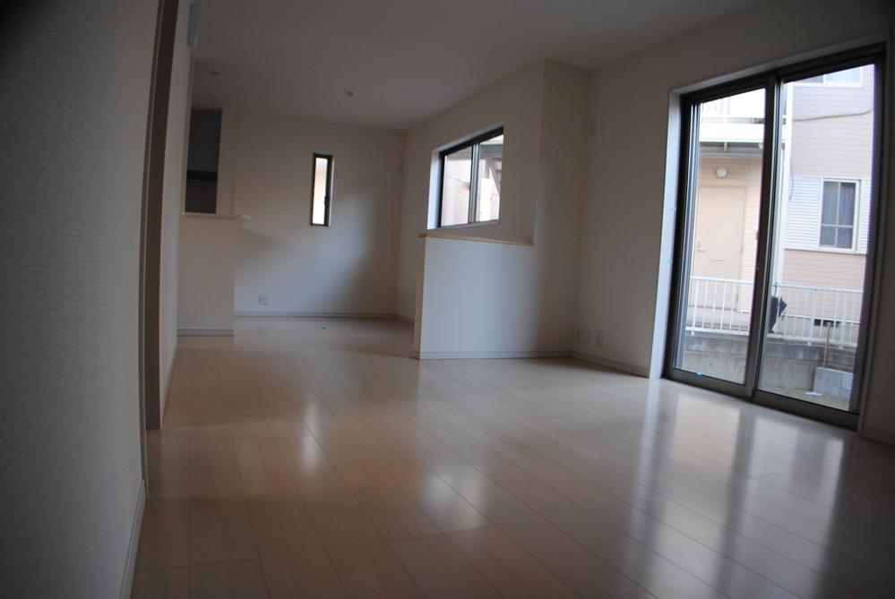 Living. Indoor (12 May 2013) Shooting