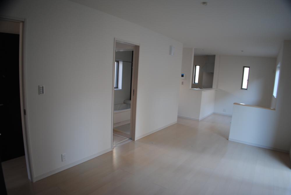 Living. Indoor (12 May 2013) Shooting