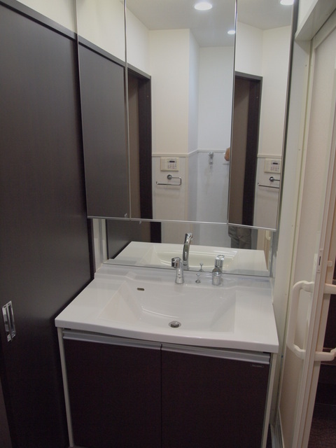 Washroom.  ☆ Fujisawa Station KinTsuki shallow high-grade apartment! Shopping convenient location ☆