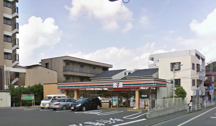 Convenience store. Seven-Eleven Fujisawa Asahi store up (convenience store) 203m
