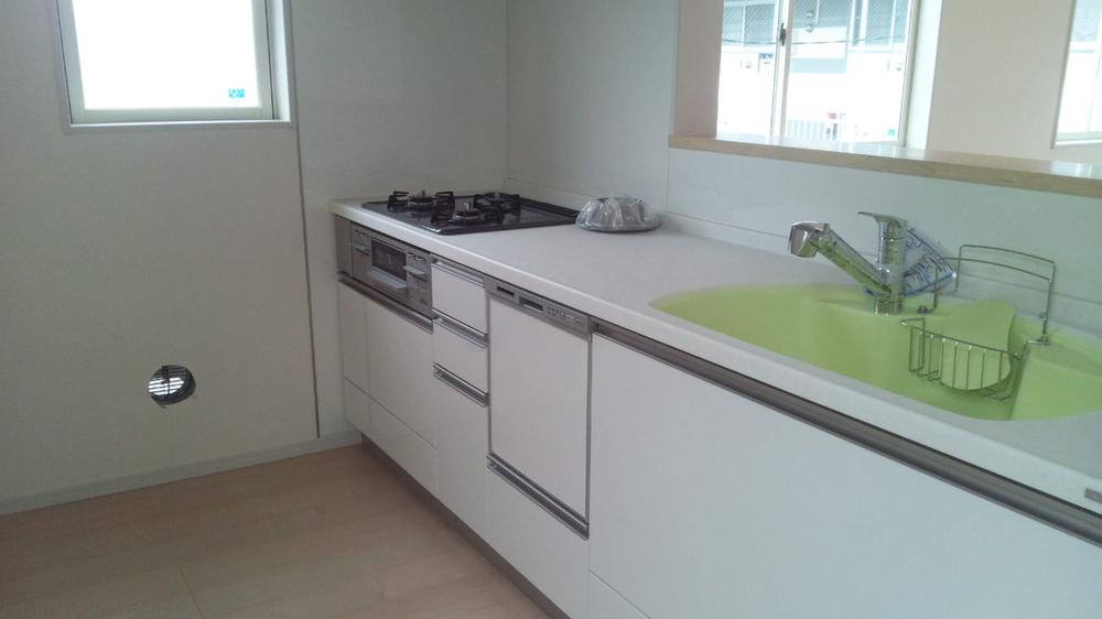 Kitchen. Indoor (June 2013) Shooting