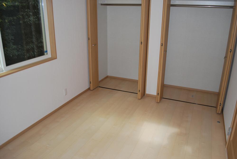 Non-living room. Building 2 indoor shooting