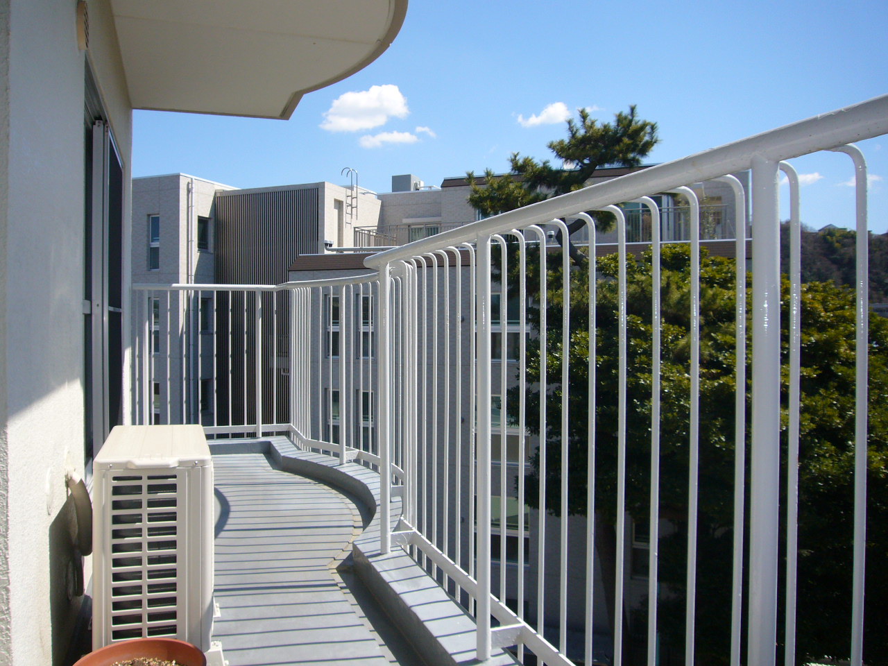 Balcony. View a wide balcony ・ Sunny! ! 