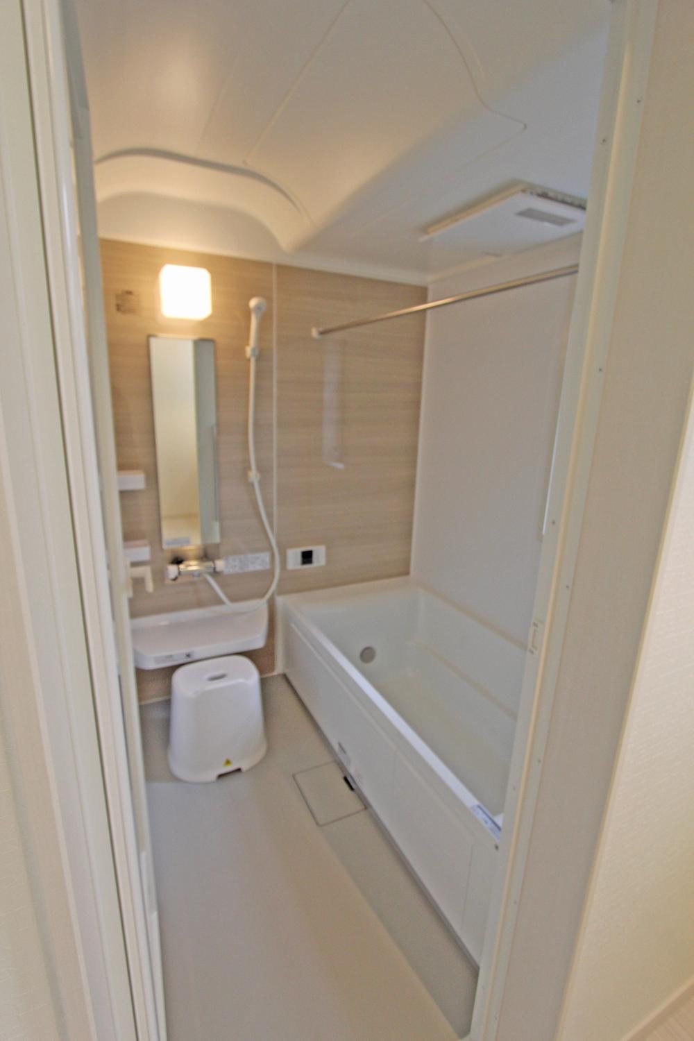 Bathroom. Indoor (12 May 2013) Shooting 1 pyeong type of unit bus