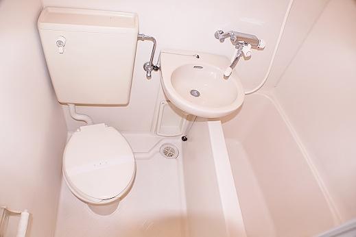 Bathroom. Indoor (July 2013) Shooting