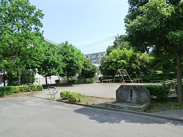 park. 160m to Nagayama residential park