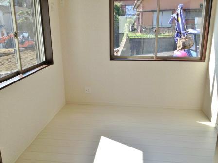 Non-living room. Good is per yang!