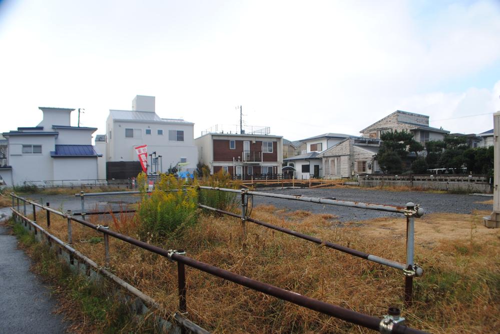 Local appearance photo. Local (12 May 2013) Shooting