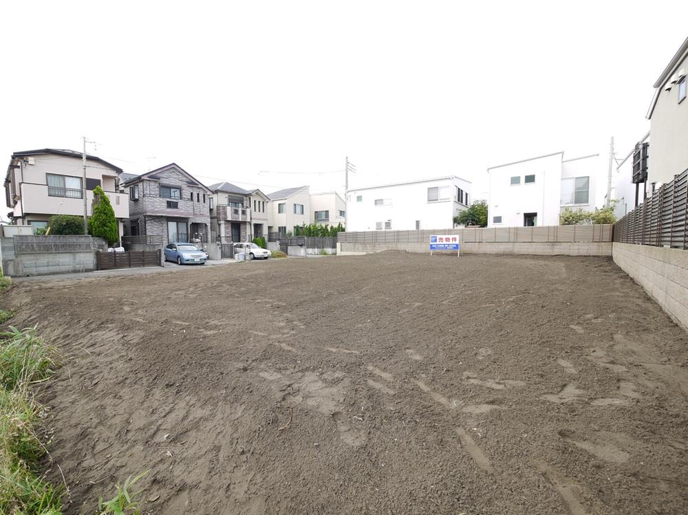 Local land photo. Local (July 2013) Shooting A quiet residential street corner of