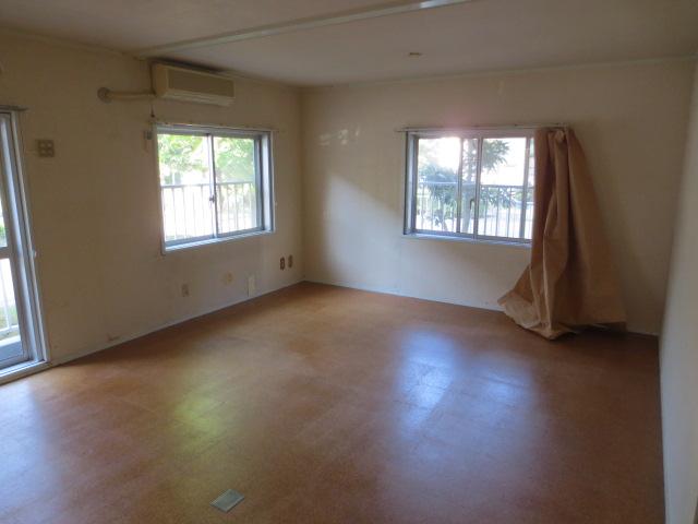 Living. Indoor (September 2013) Shooting