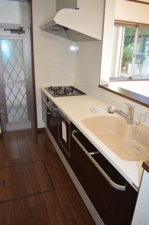 Same specifications photo (kitchen). Dishwasher, Water purifier equipped kitchen