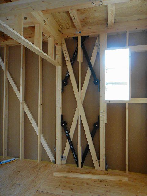 Construction ・ Construction method ・ specification. In this listing, A damping device called "GVA" has been standard equipment. "GVA" will be kept up to 70% swing. Also, Repeated any number of times, Since it effective, And home to most of the shelter.