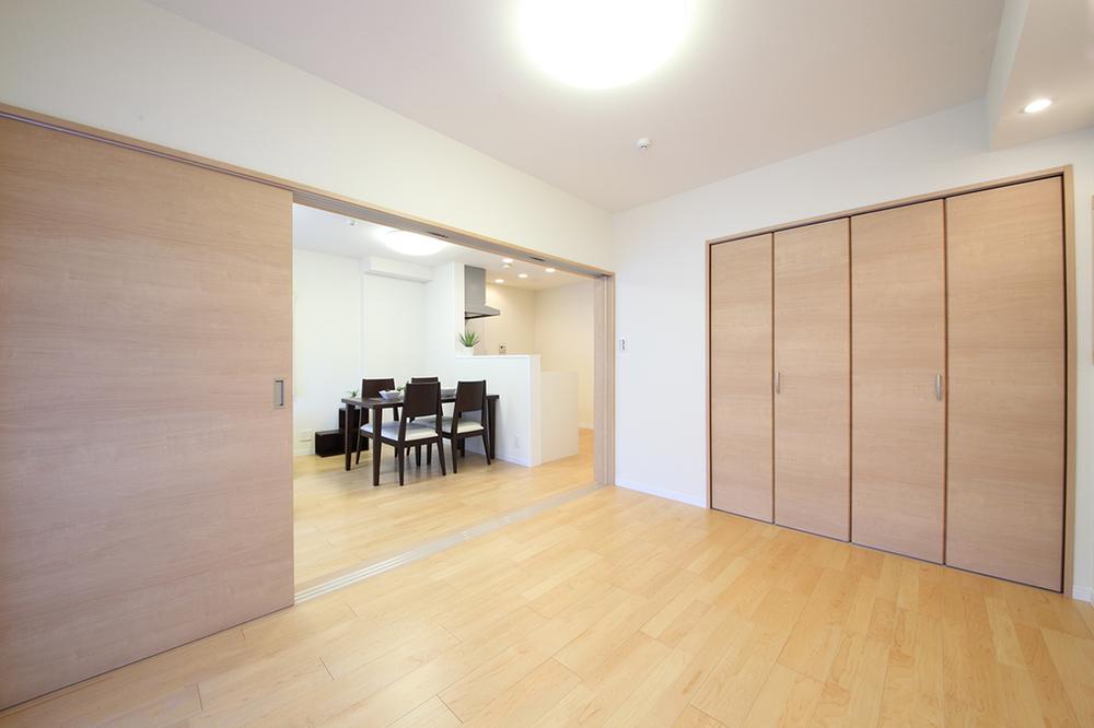 Non-living room. Room (August 2013) Shooting