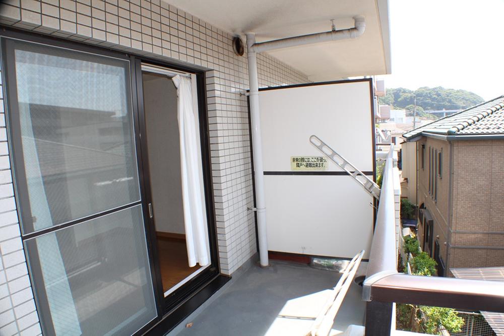 Balcony. Local (August 2013) Shooting