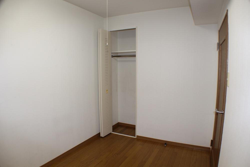 Non-living room. Room (August 2013) Shooting