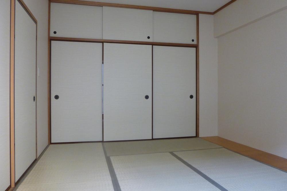 Non-living room. Japanese-style room Tatami mat Kawasumi!