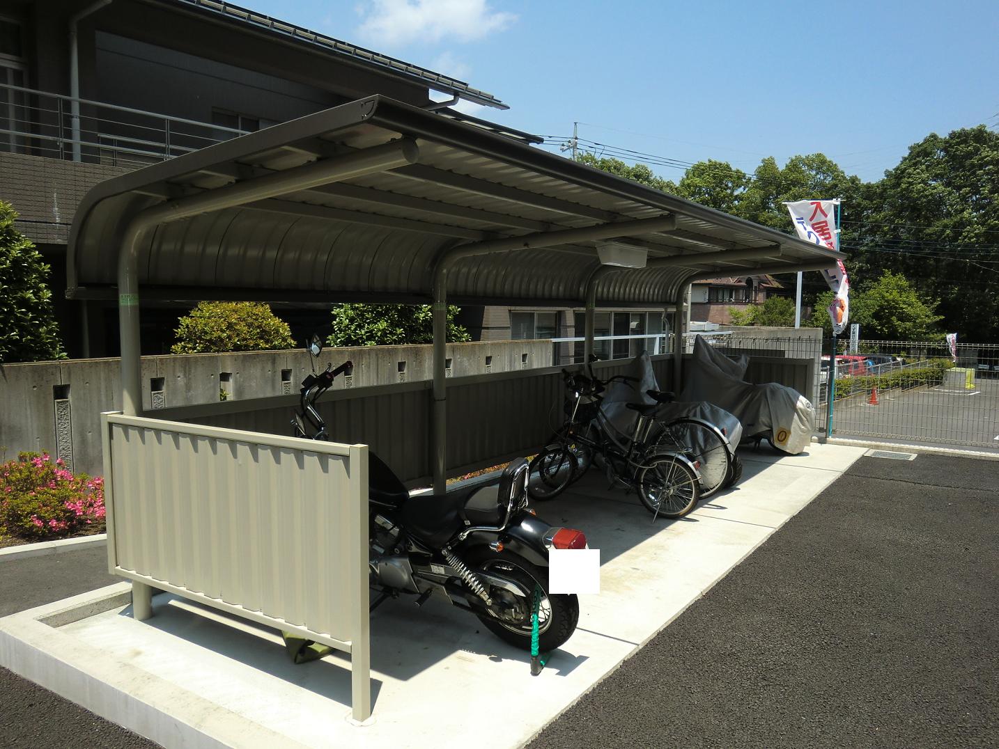 Other common areas. Bicycle (bike parked Allowed)