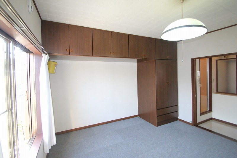 Living and room