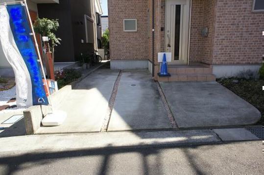 Parking lot