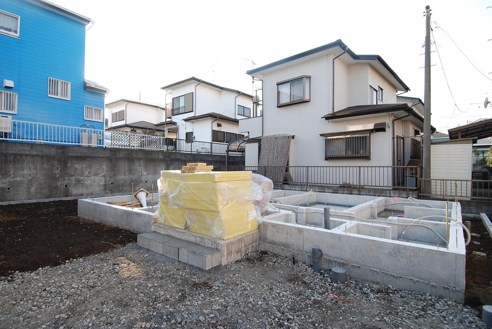 Local appearance photo. Local (12 May 2013) Shooting