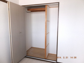 Other Equipment. Room storage. You can also apply a long clothes!  ※ Another room reference photograph [502 No.