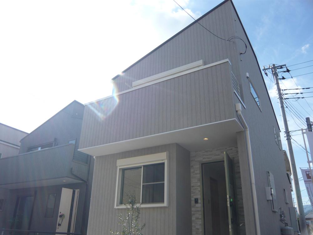 Local appearance photo. Local (September 2013) Shooting