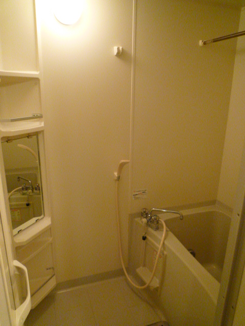 Bath.  ※ Same property, For indoor photo of another floor. Please for your reference! 