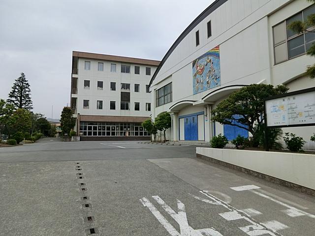 Primary school. Hadano Municipal Nishi Elementary School up to 1659m