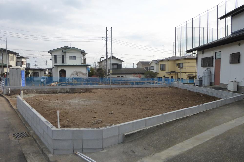 Local appearance photo. Local (December 2013) shooting ◎ is 42 square meters of land room! ◎ is a quiet residential area ☆ 