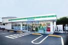 Convenience store. Until the family mart 580m