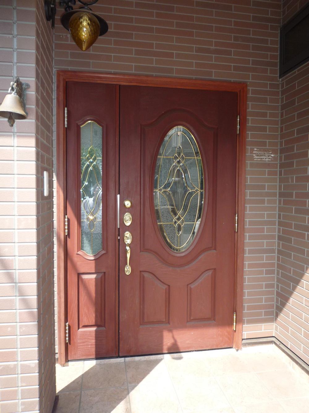 Entrance. Entrance feeling of luxury