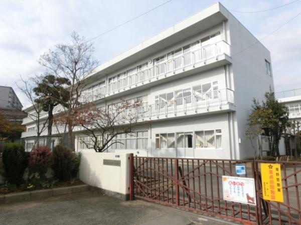 Primary school. Up to elementary school 720m Shibusawa elementary school